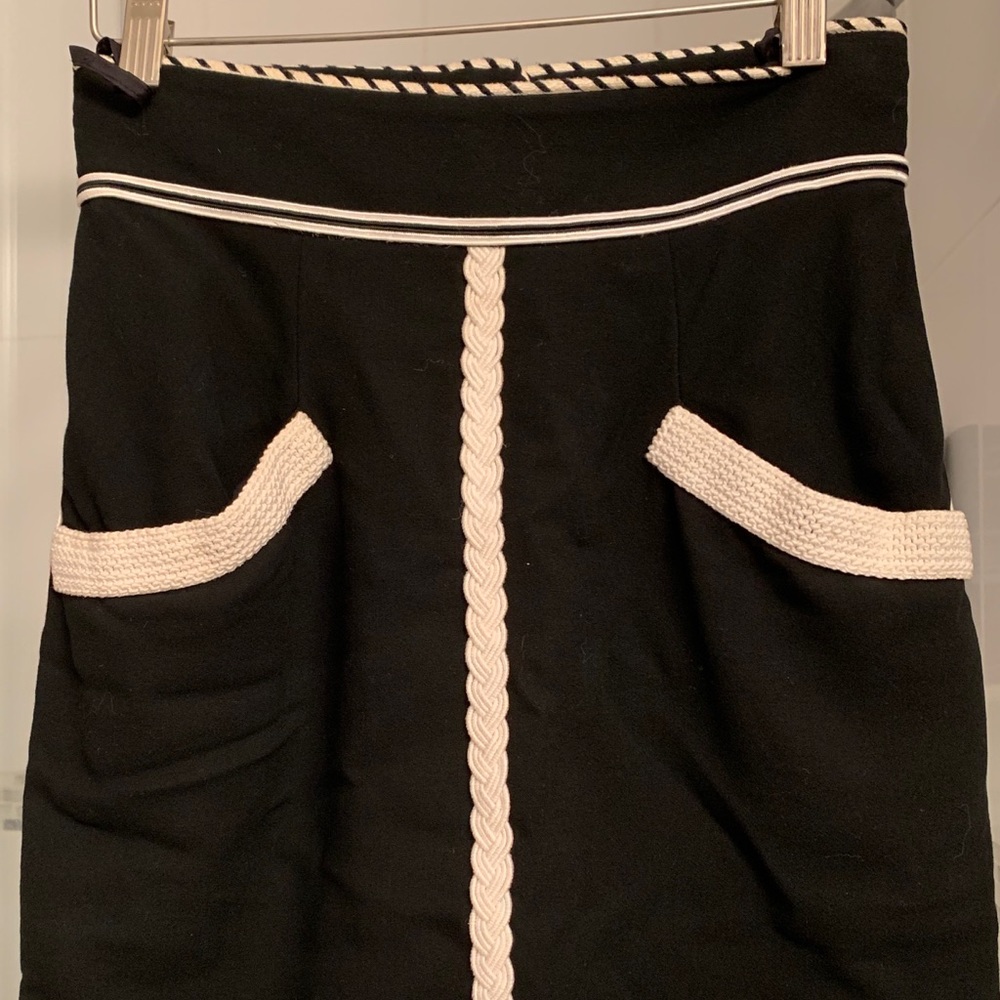 Vintage Chanel skirt size 38